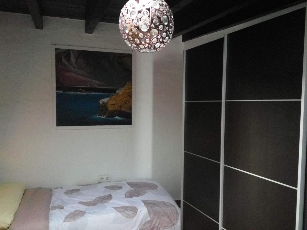 Aloelux Villa !! - Private Villa With Pool , Jacuzzi, Cinema, Massage ,Wonderful View, Art Desing Villa Tías Exteriör bild