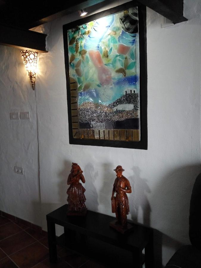 Aloelux Villa !! - Private Villa With Pool , Jacuzzi, Cinema, Massage ,Wonderful View, Art Desing Villa Tías Exteriör bild