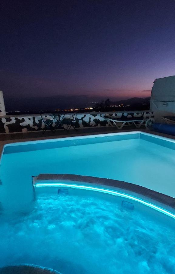 Aloelux Villa !! - Private Villa With Pool , Jacuzzi, Cinema, Massage ,Wonderful View, Art Desing Villa Tías Exteriör bild